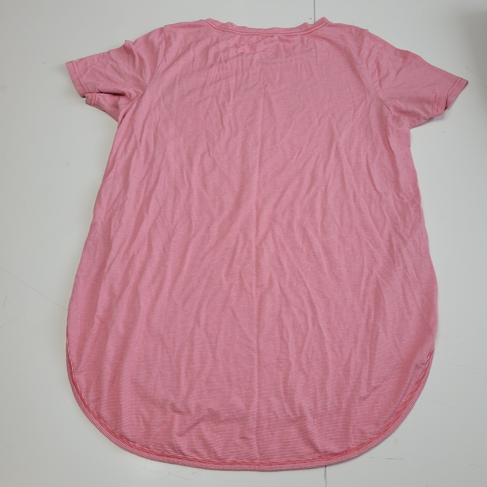 10tree Rounded Hem Striped Top - Picture 4 of 5